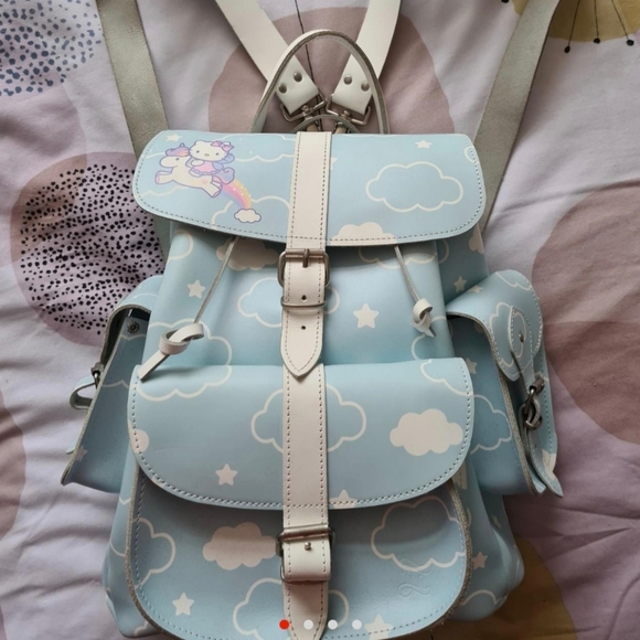 ISO Hello Kitty Grafea Backpack ISO - Picture 1 of 2